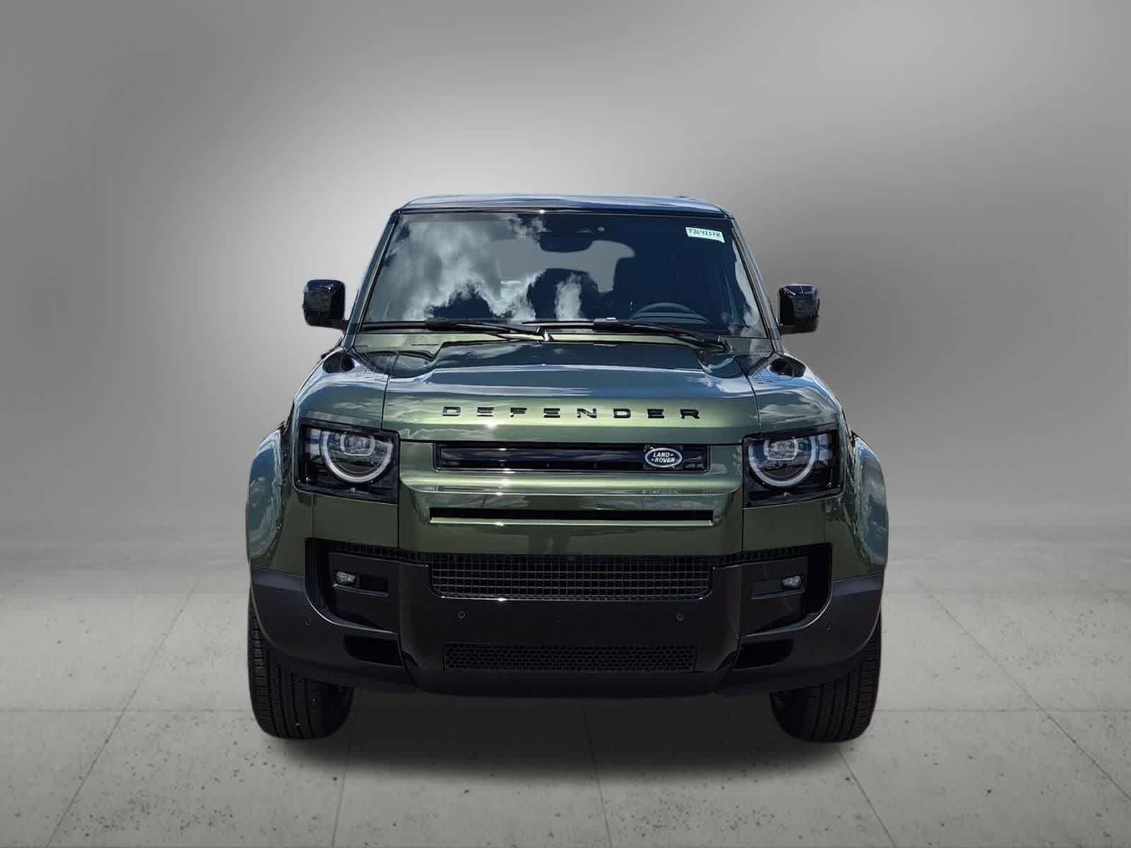New 2026 Land Rover Defender 110 S AWD/4WD image 9