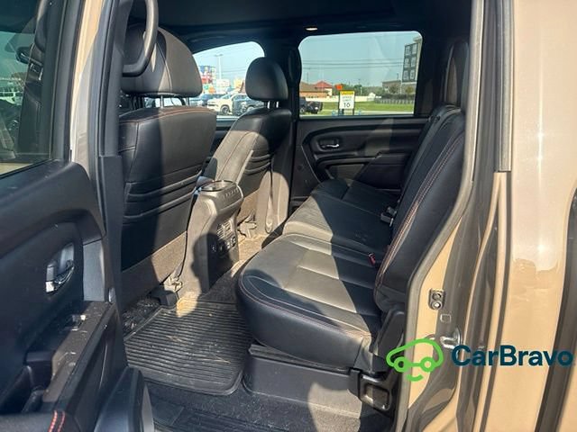 Used 2021 Nissan Titan PRO-4X w/ Pro-4x Convenience Package AWD/4WD image 10