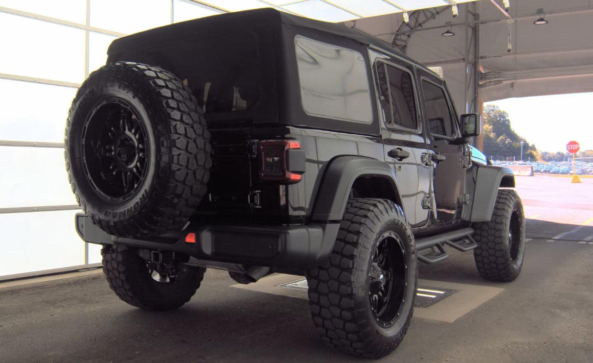 Used 2021 Jeep Wrangler Unlimited Sport image 5
