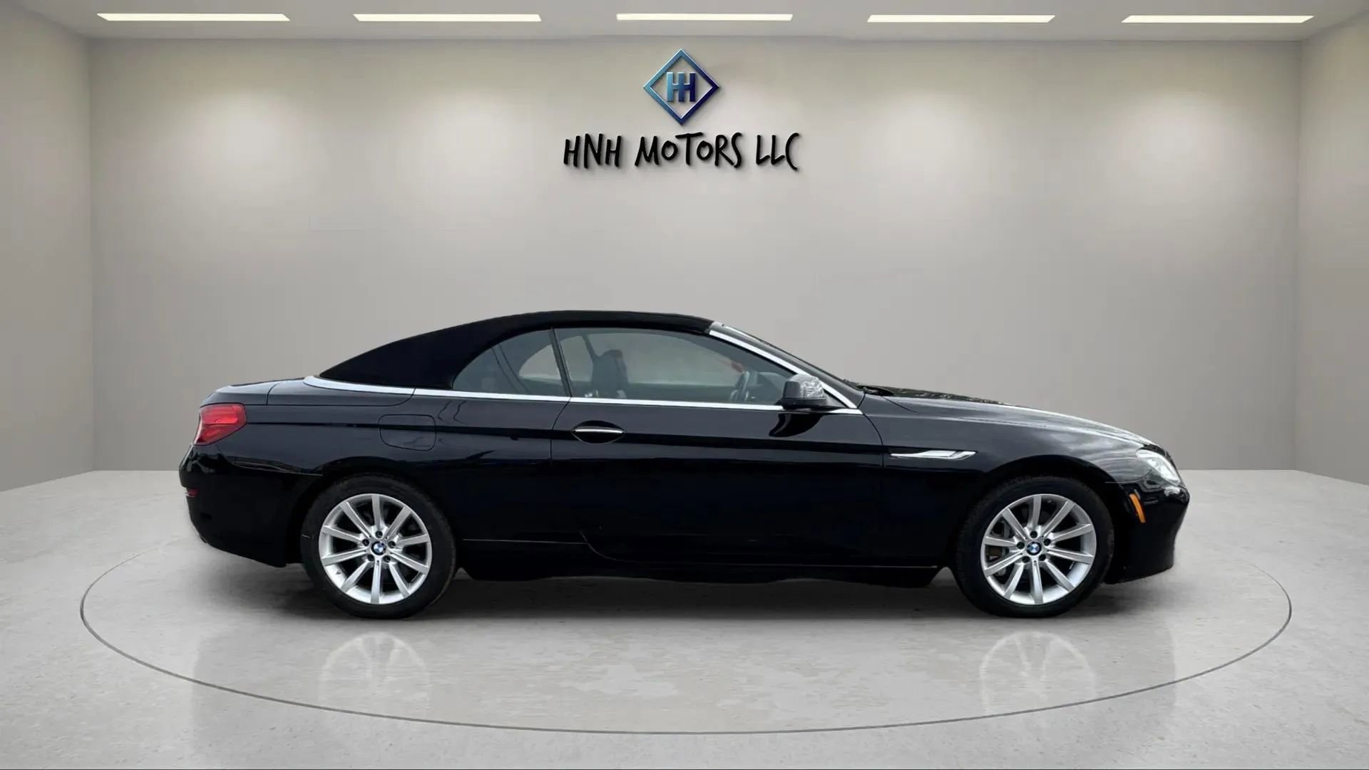 Used 2015 BMW 640i Convertible w/ Executive Package image 6