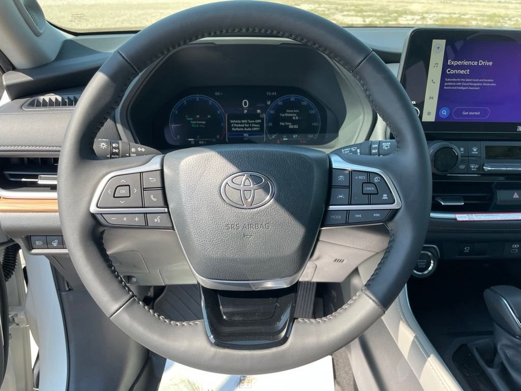 New 2026 Toyota Grand Highlander AWD image 18