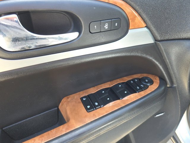 Used 2012 Buick Enclave Premium AWD/4WD image 19