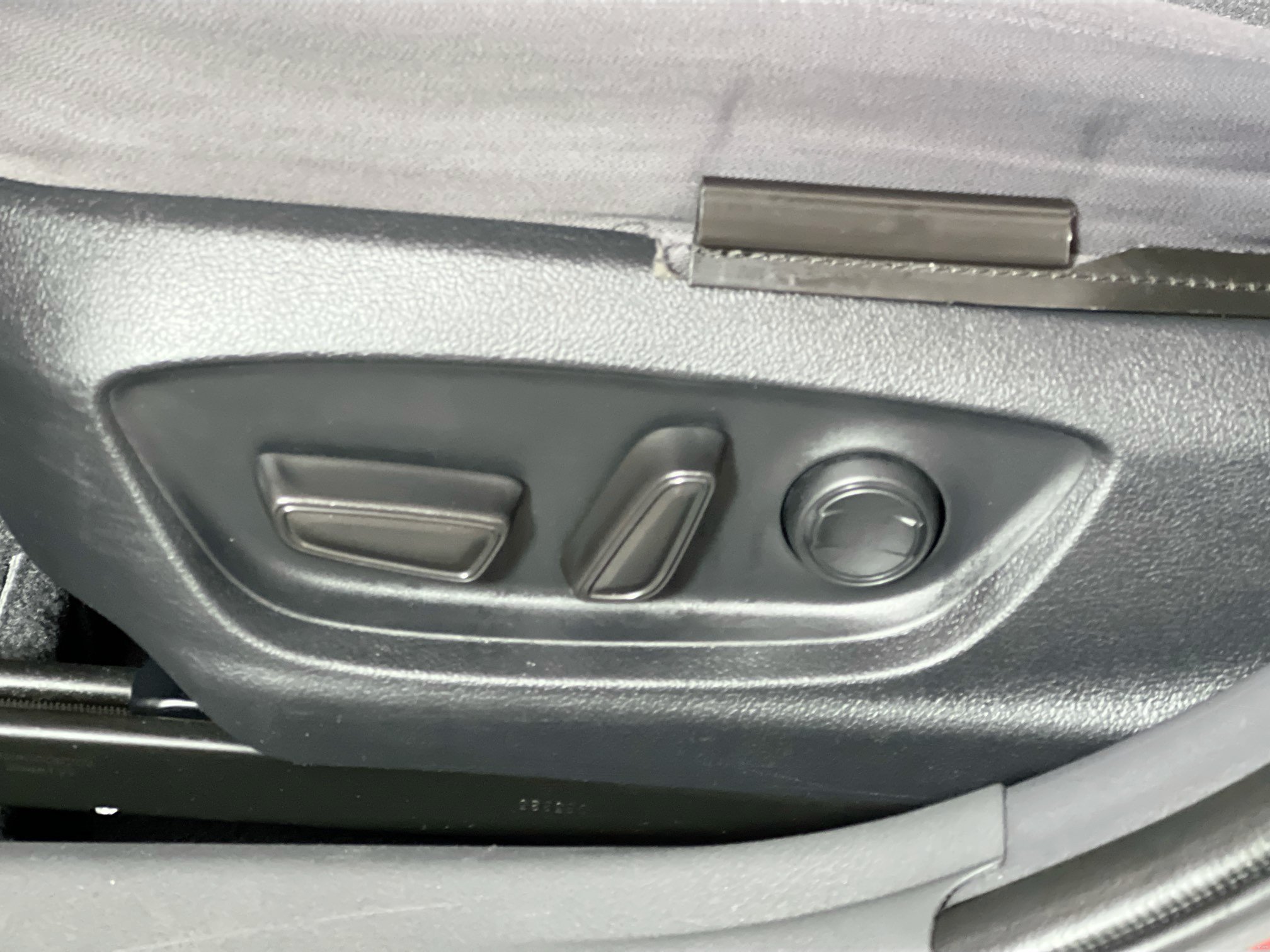 Used 2024 Toyota Camry LE FWD image 16