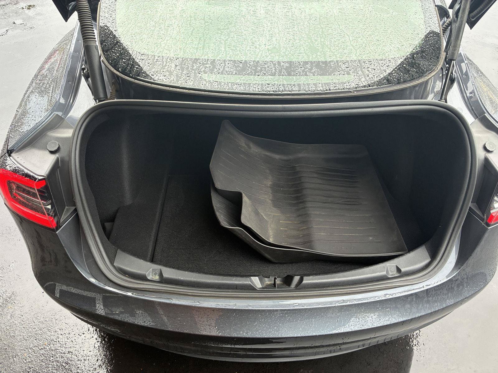 Used 2023 Tesla Model 3 Standard Range RWD image 7