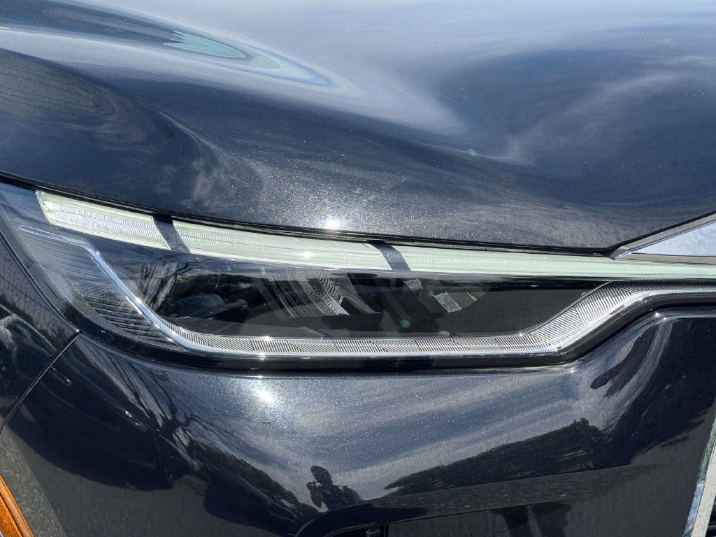 Used 2023 INFINITI QX60 Sensory w/ Cargo Package AWD/4WD image 8