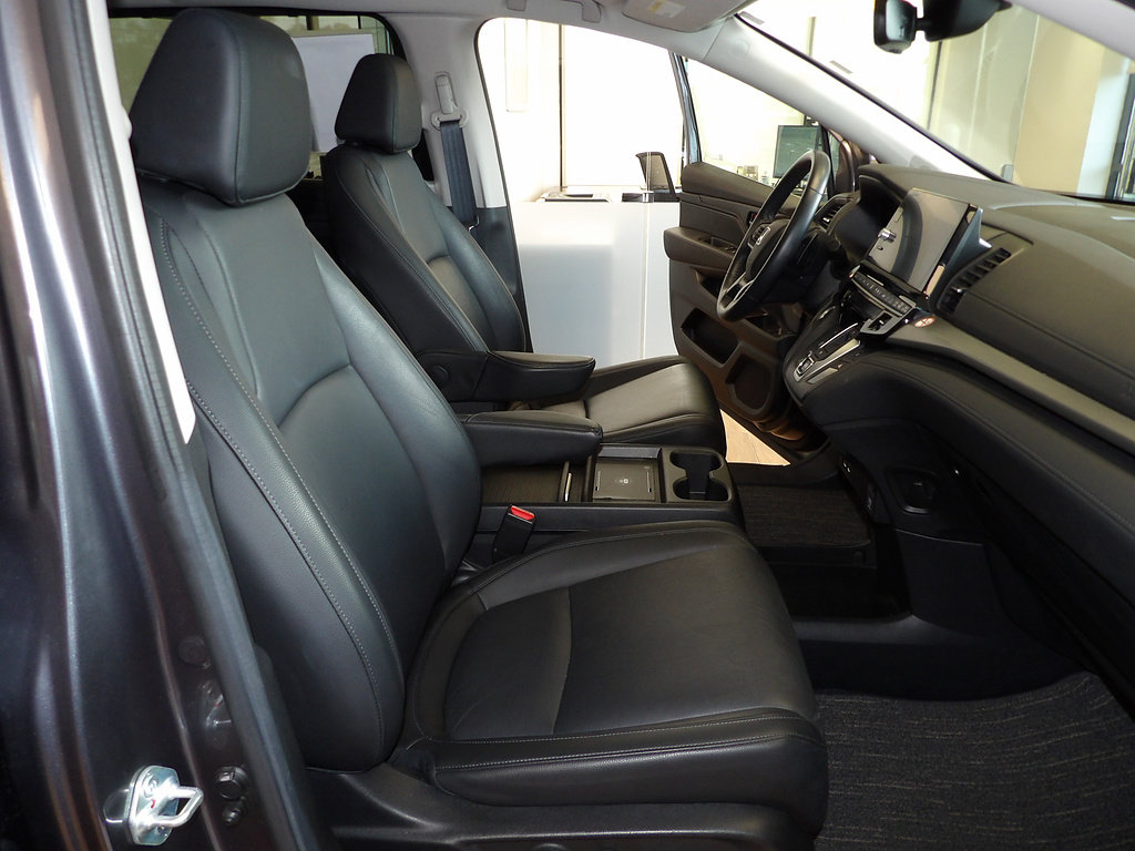 Used 2025 Honda Odyssey EX-L image 14