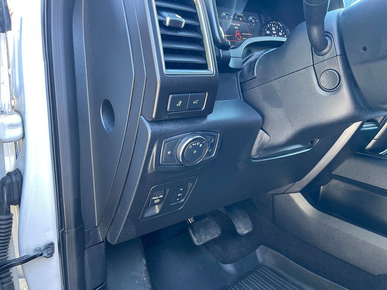 Used 2018 Ford Expedition Max Limited w/ Equipment Group 302A image 23