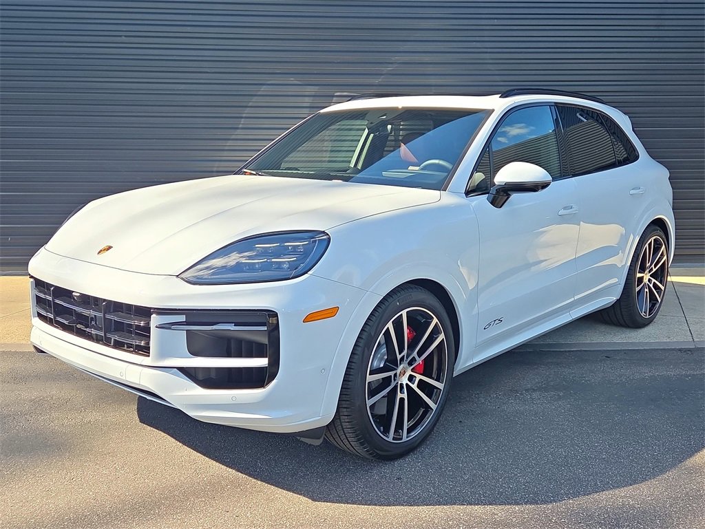 New 2026 Porsche Cayenne GTS image 1