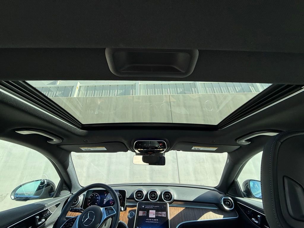 Used 2025 Mercedes-Benz C 300 4MATIC Sedan image 7