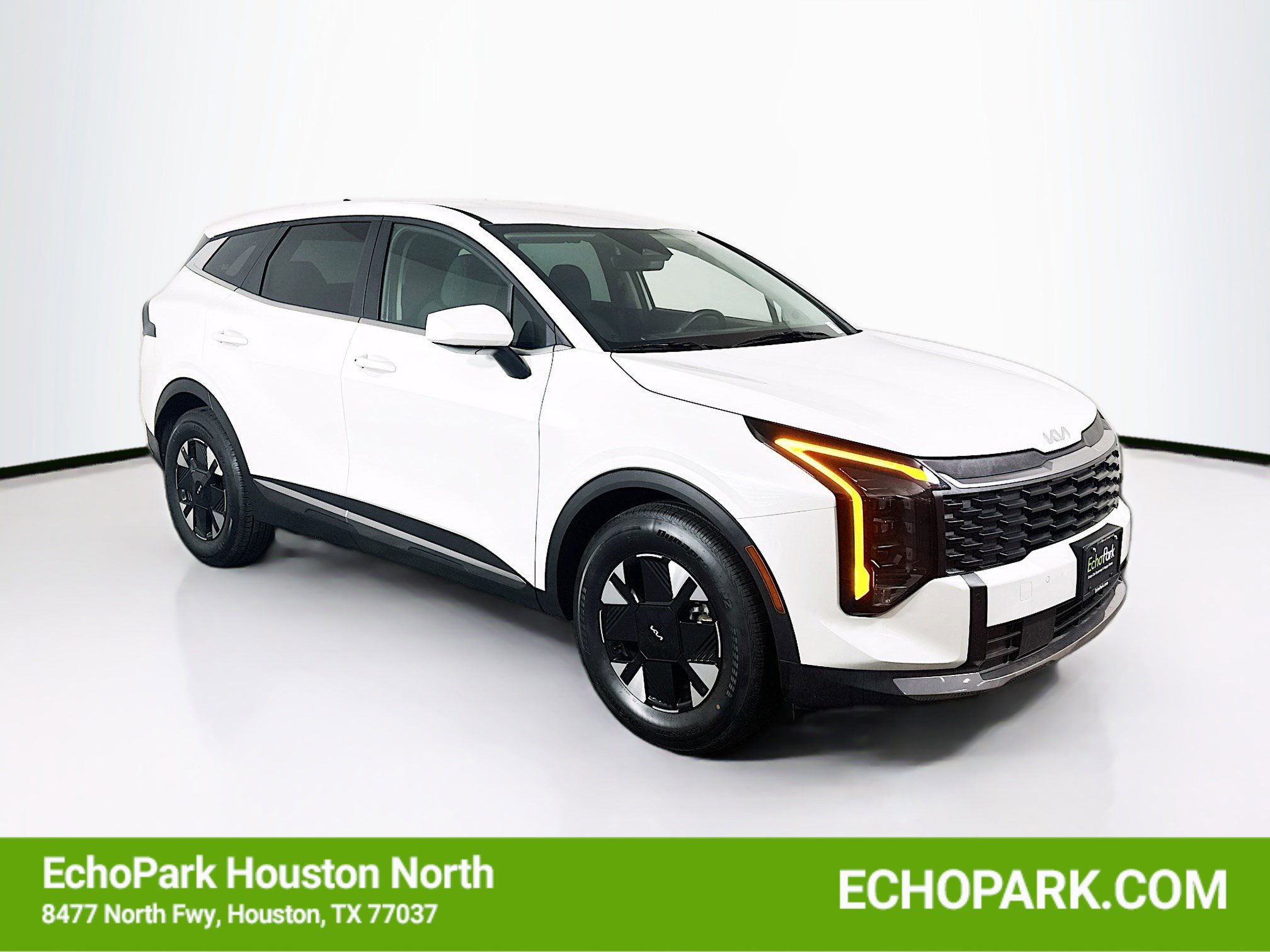 Used 2026 Kia Sportage LX image 1