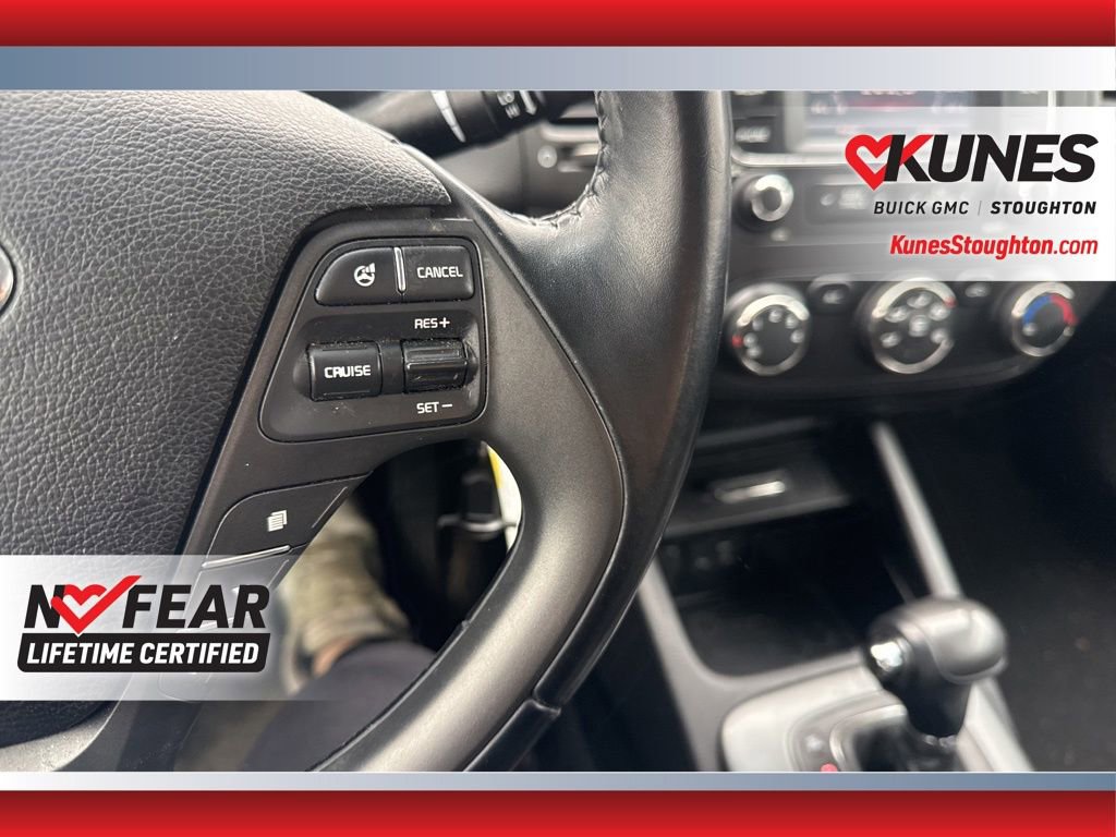 Used 2016 Kia Forte Koup EX FWD image 22