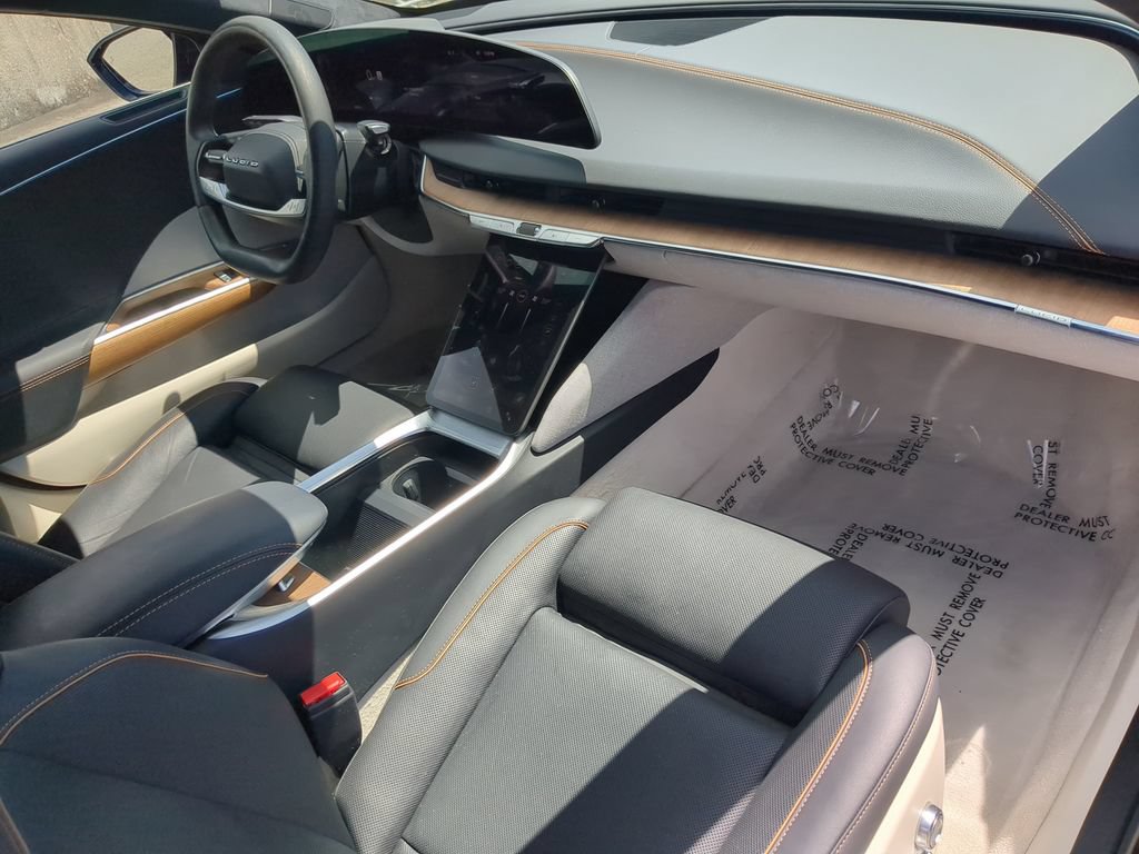 Used 2025 Lucid Air Touring AWD/4WD image 12