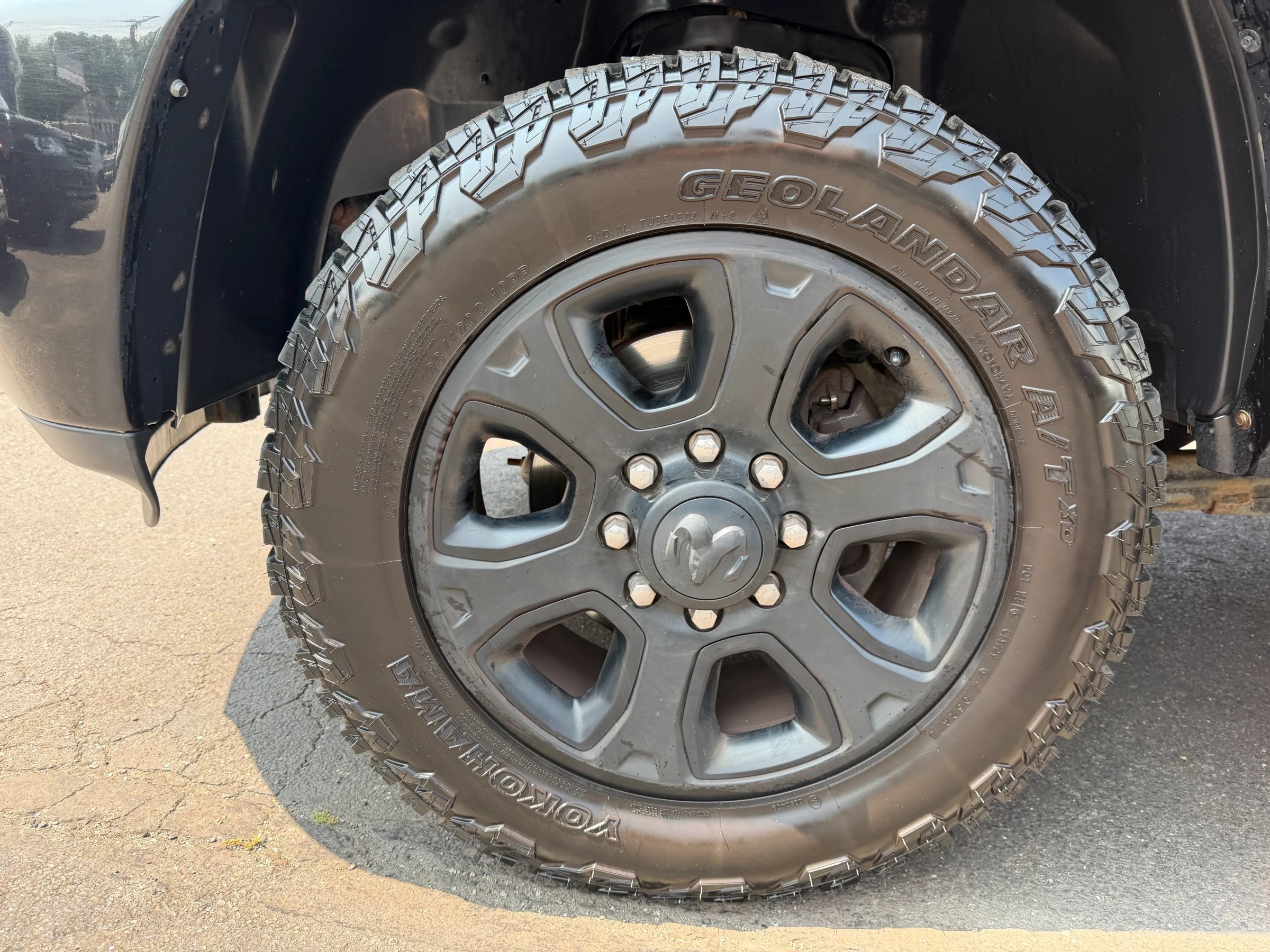Used 2018 RAM 2500 Big Horn w/ Sport Appearance Group AWD/4WD image 21