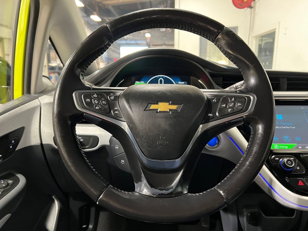 Used 2019 Chevrolet Bolt Premier w/ Infotainment Package image 12