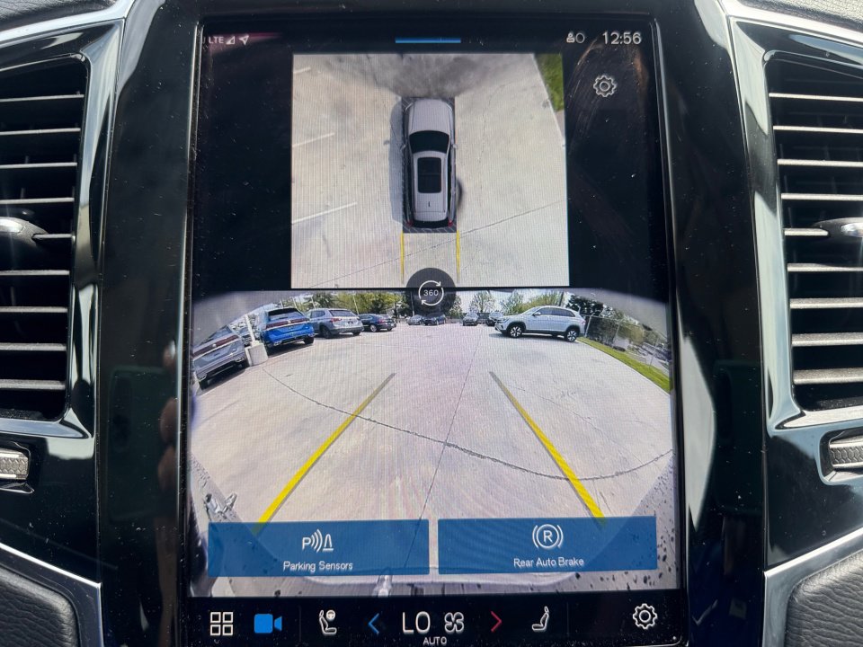 New 2025 Volvo XC90 T8 Plus w/ Protection Package Premier image 19