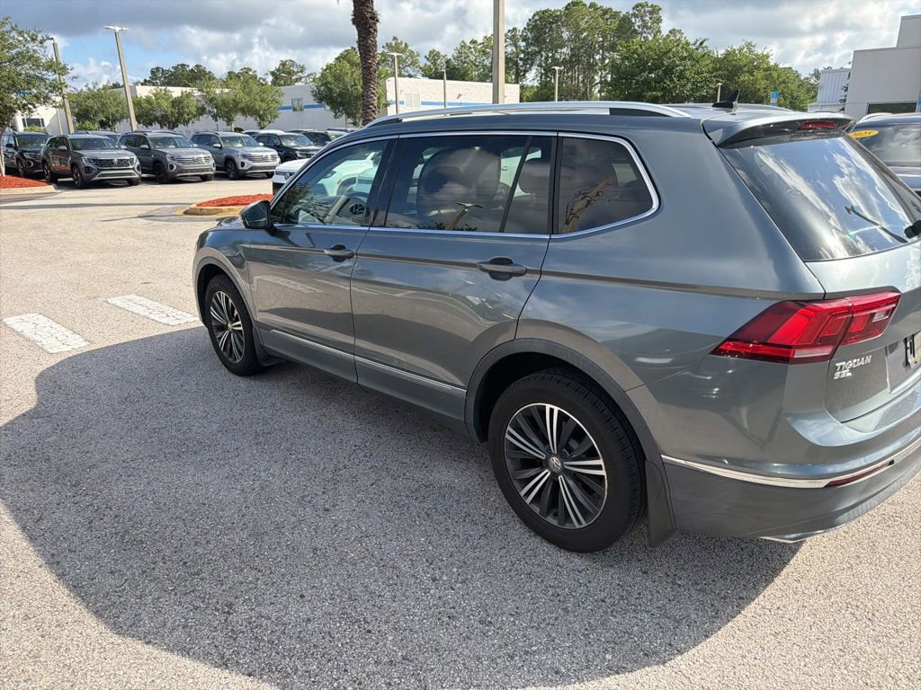 Used 2018 Volkswagen Tiguan SEL FWD image 8