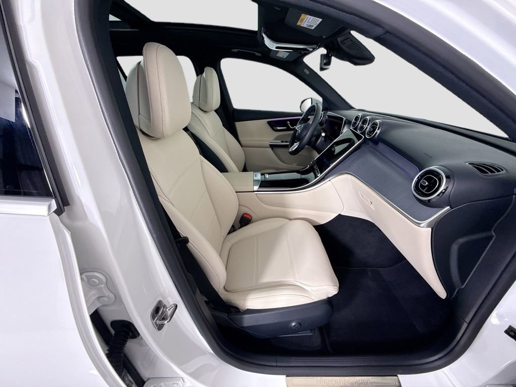 Certified 2026 Mercedes-Benz GLC 300 image 20