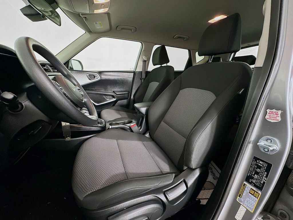 Used 2023 Kia Soul LX w/ Option Group 015 image 20