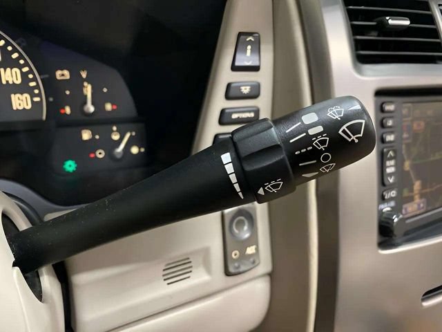 Used 2005 Cadillac XLR RWD image 43