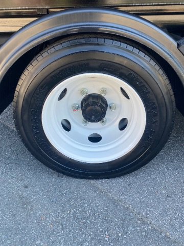 Used 2024 Isuzu NPR image 27