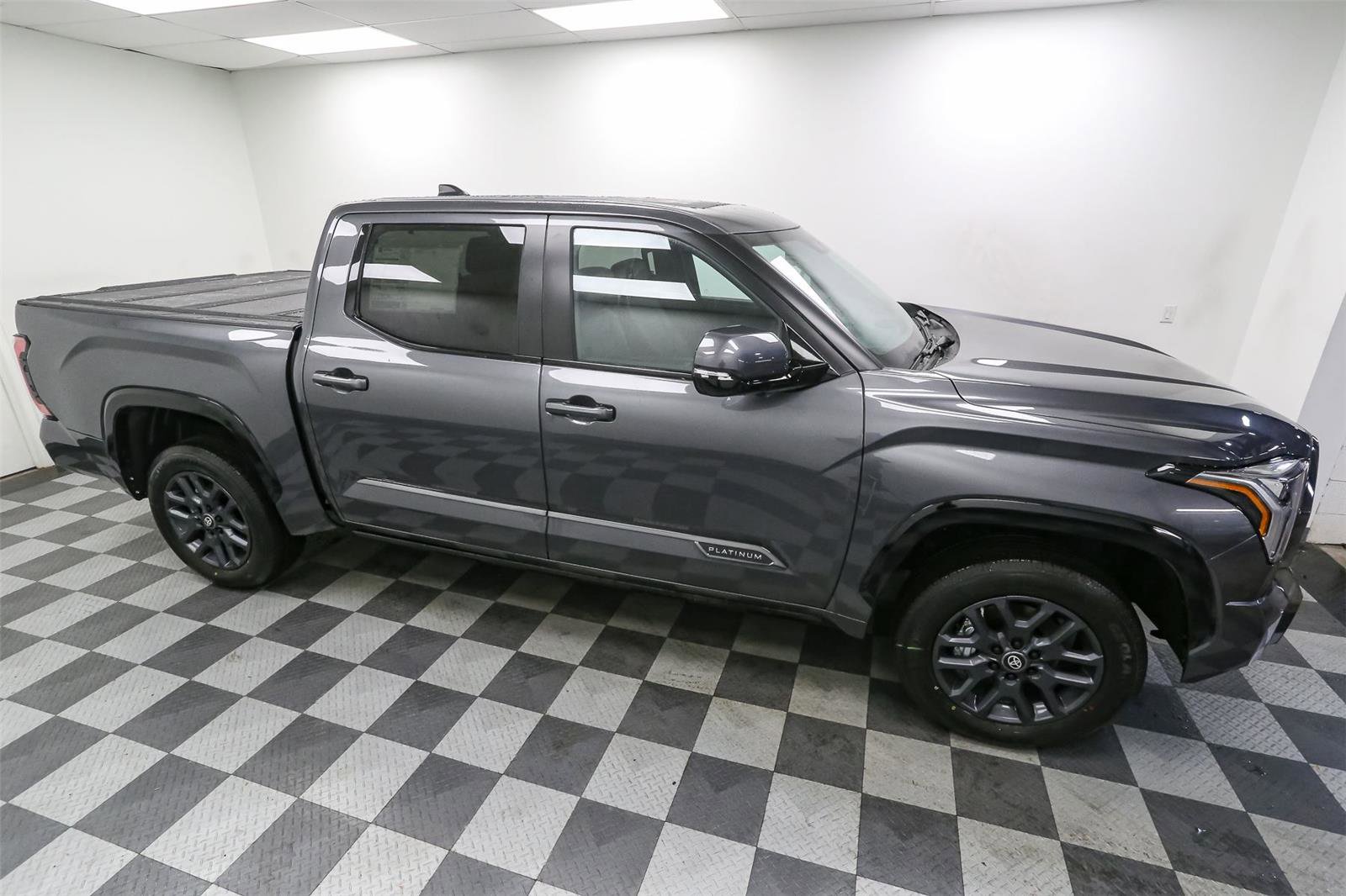 New 2026 Toyota Tundra Platinum image 5