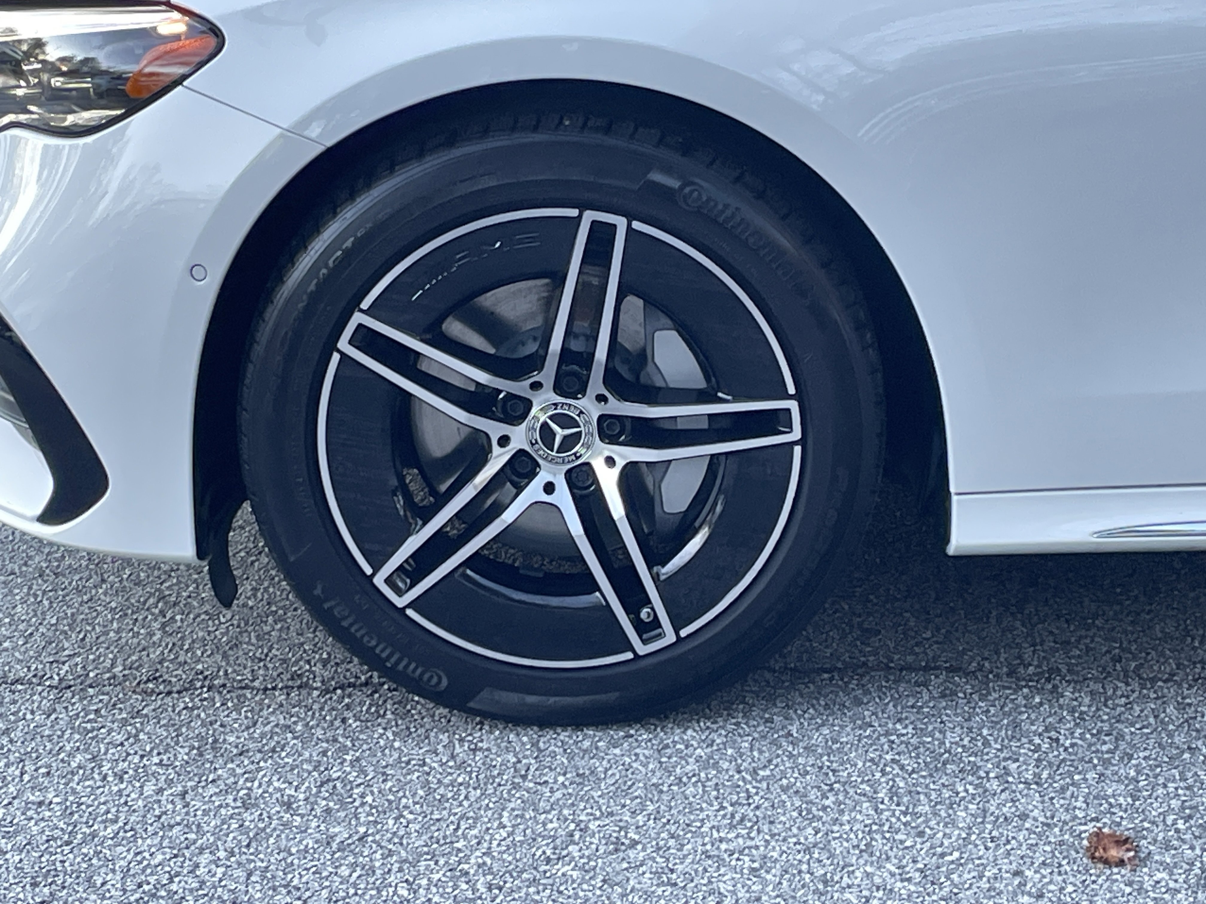 Certified 2025 Mercedes-Benz E 350 4MATIC Sedan image 17