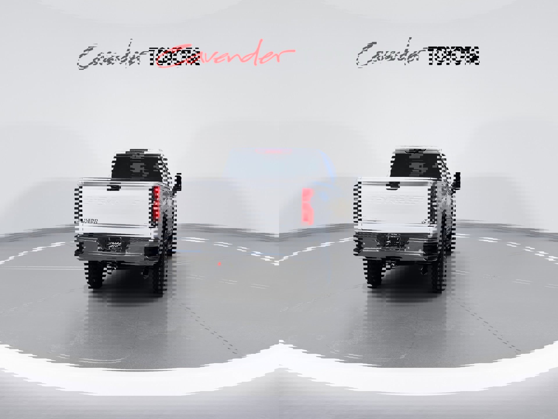 Used 2025 Chevrolet Silverado 2500 LTZ w/ LTZ Convenience Package image 7