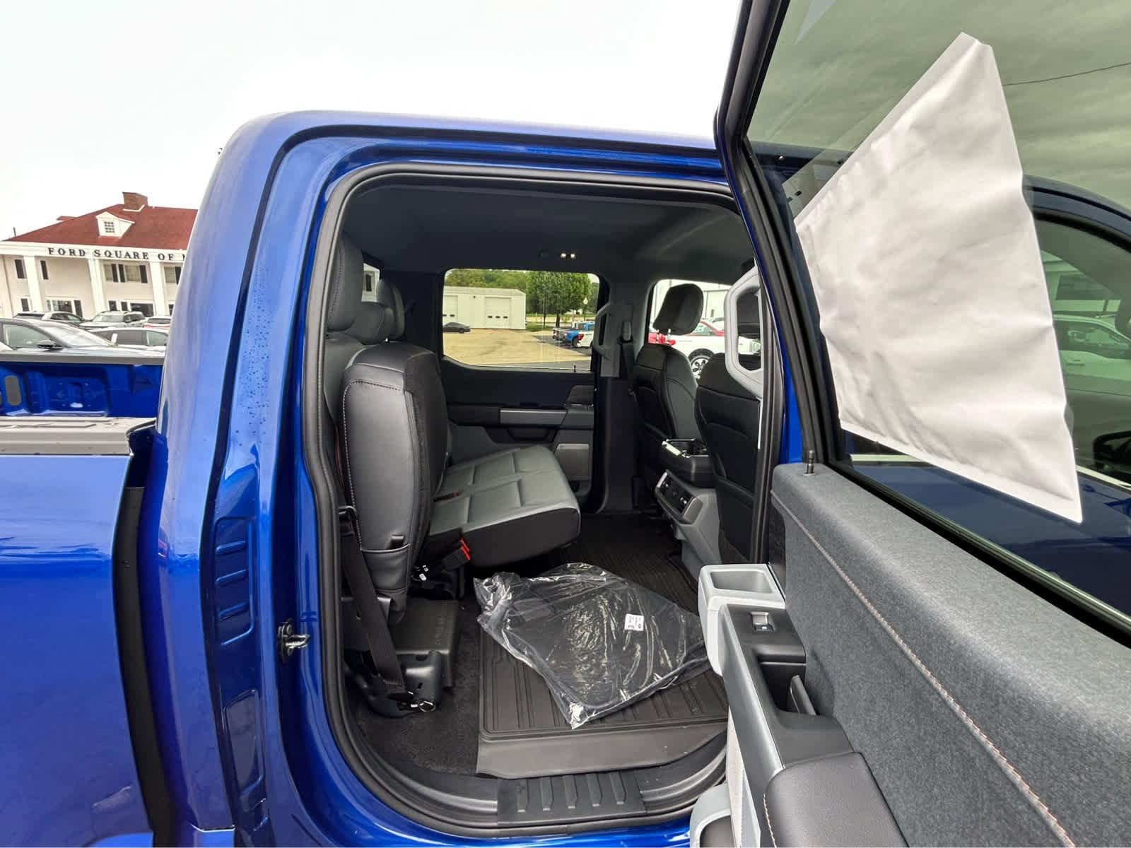 New 2026 Ford F150 Lariat image 10