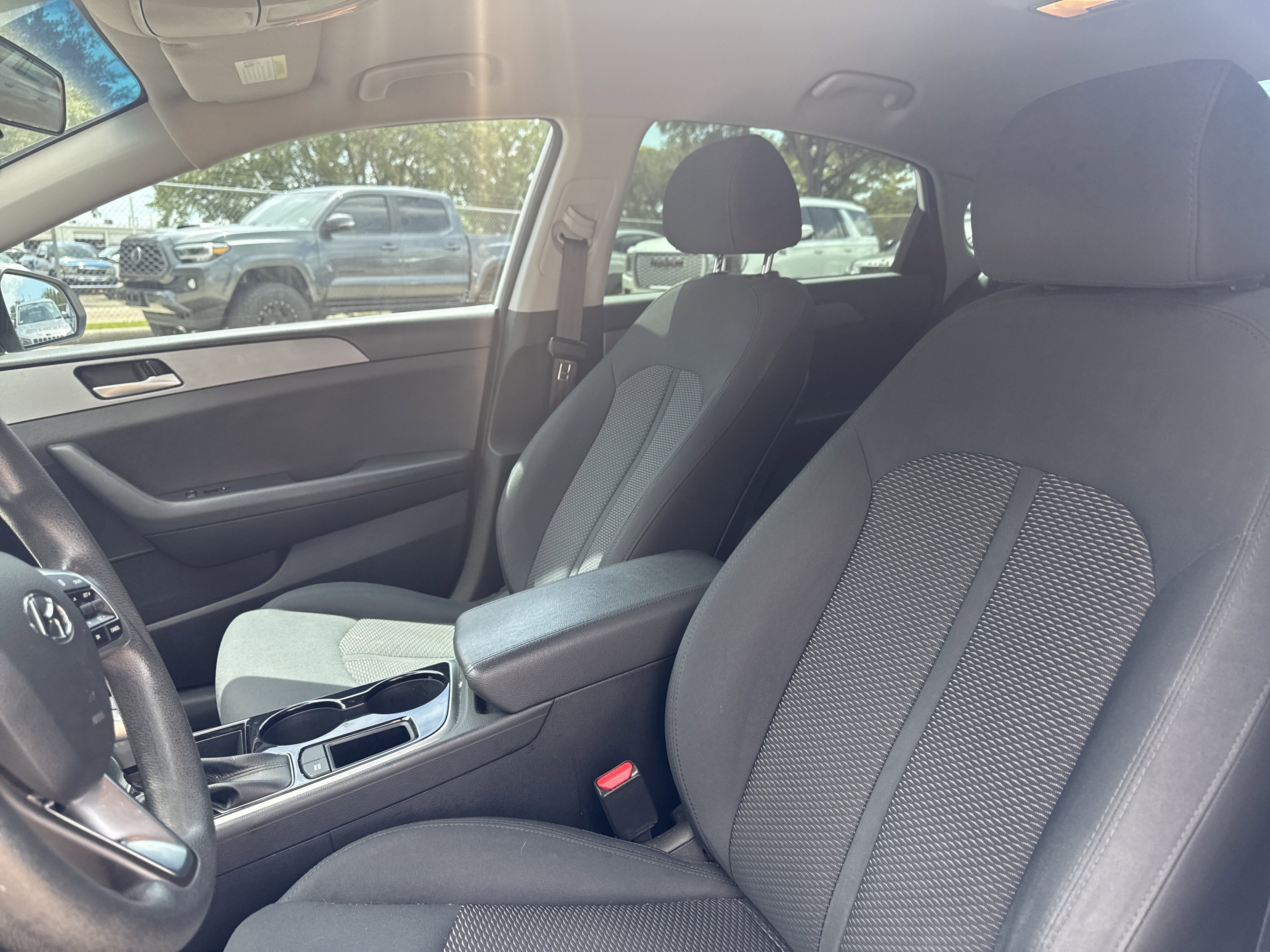 Used 2019 Hyundai Sonata SE FWD image 6