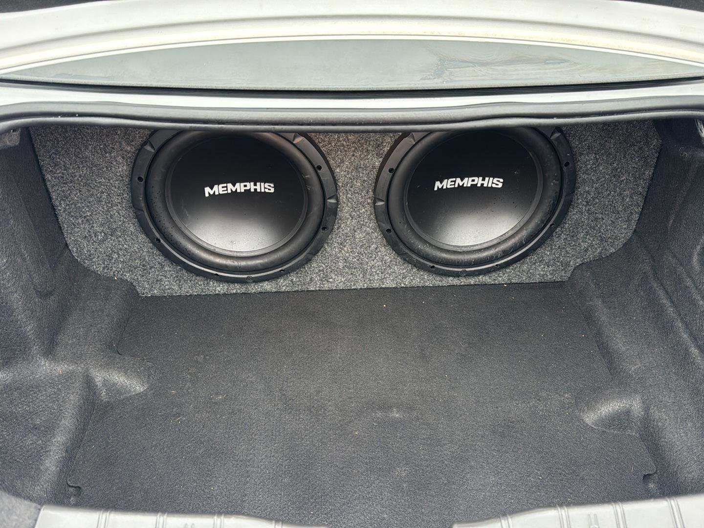 Used 2023 Chevrolet Camaro LT image 10