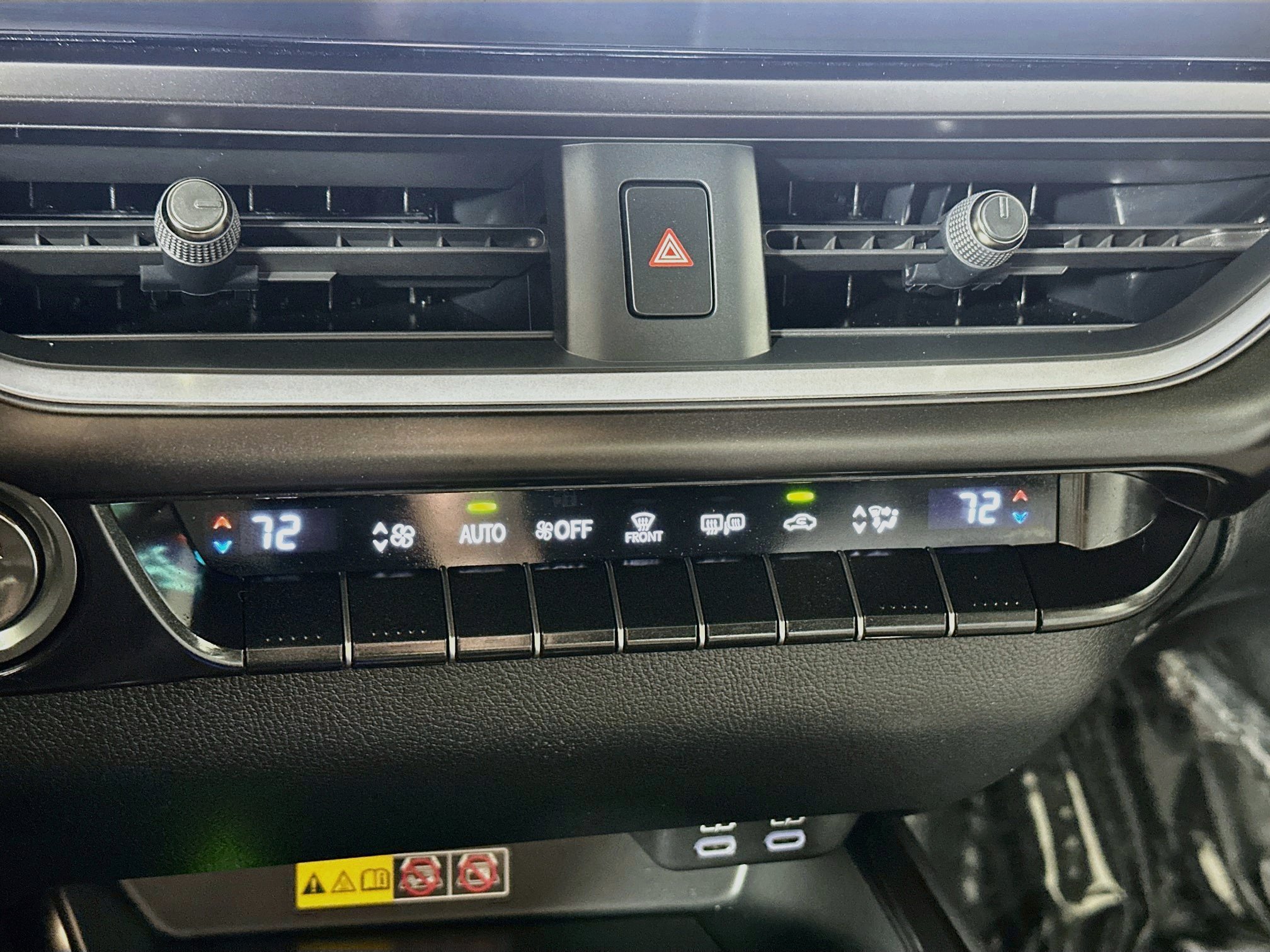Used 2024 Lexus UX 250h AWD w/ Premium Package image 15