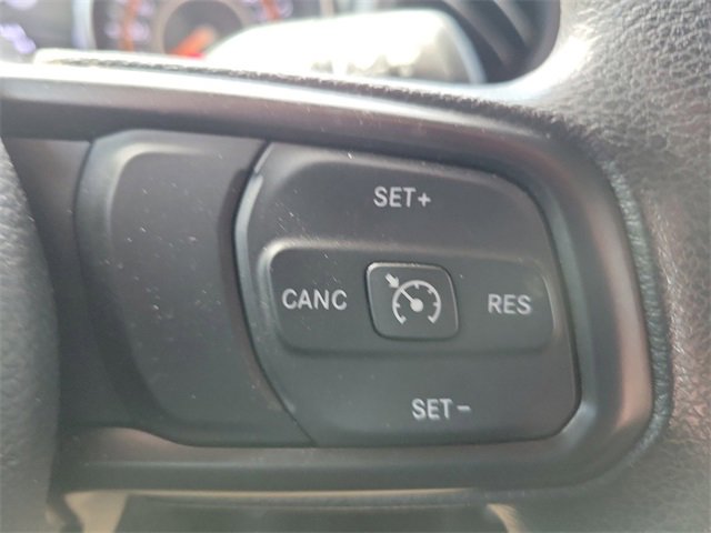 Used 2023 Jeep Gladiator Sport image 17