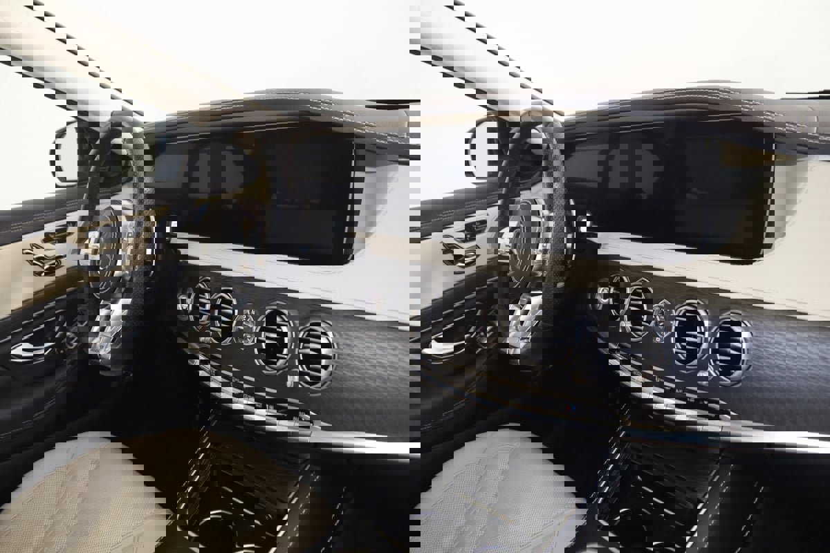 Used 2019 Mercedes-Benz S 63 AMG S 4MATIC Sedan image 82