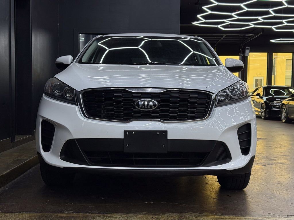 Used 2019 Kia Sorento LX image 2