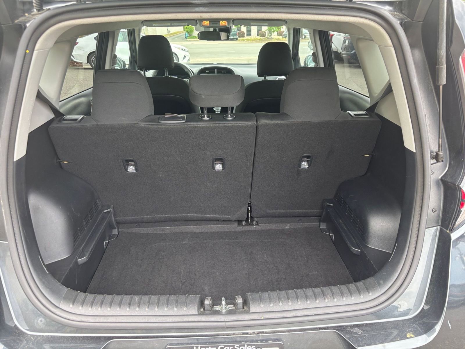 Used 2025 Kia Soul LX w/ LX Technology Package FWD image 29