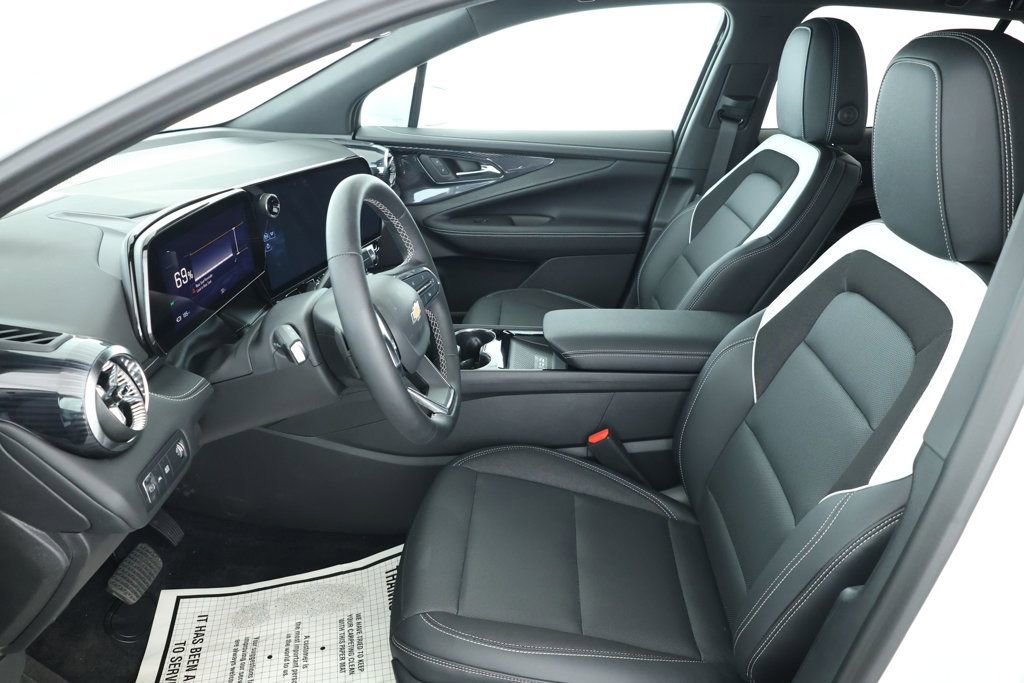 Used 2024 Chevrolet Blazer EV LT image 19