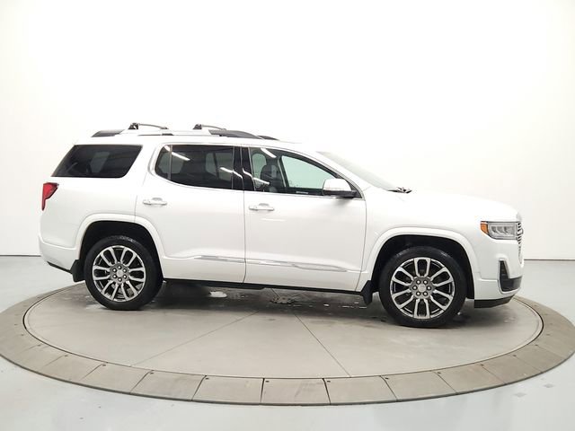Used 2023 GMC Acadia Denali w/ Denali Ultimate Package AWD/4WD image 8