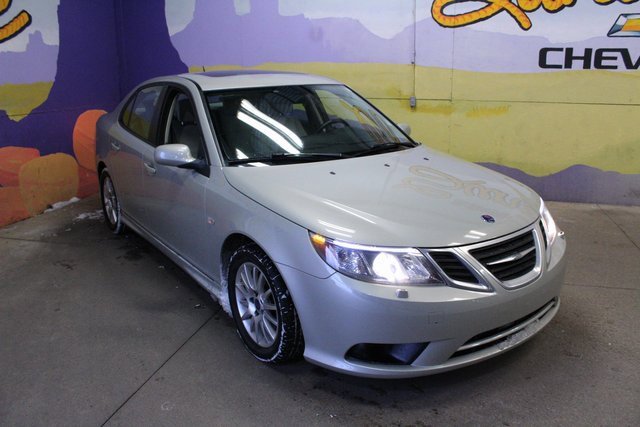 Used 2008 Saab 9-3 2.0T w/ Moonroof Package image 4