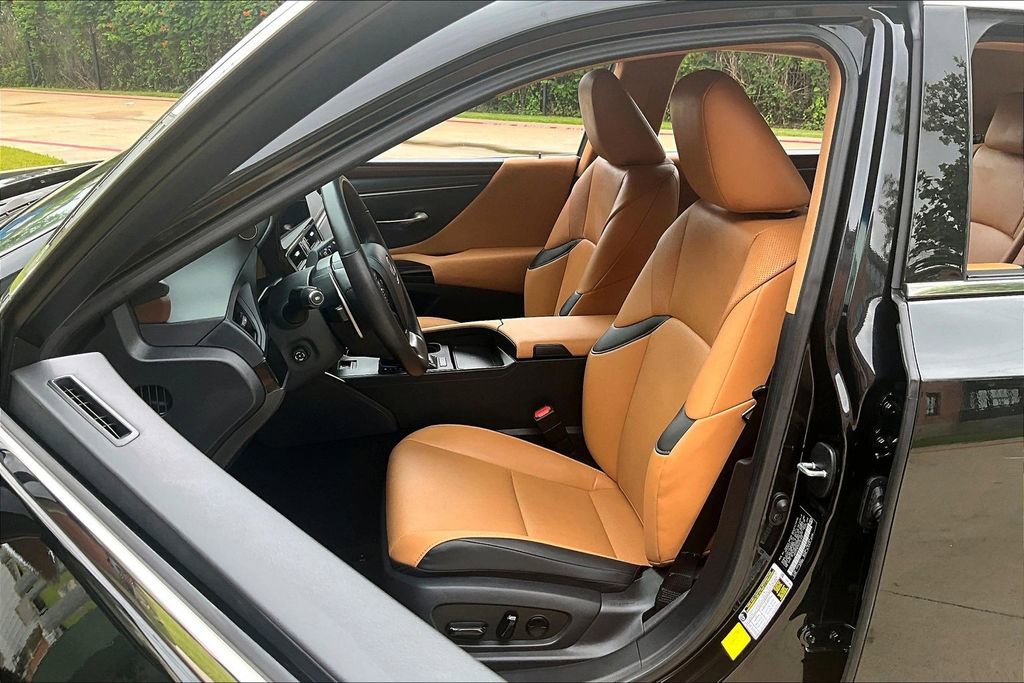 Used 2025 Lexus ES 350 w/ Premium Package FWD image 34