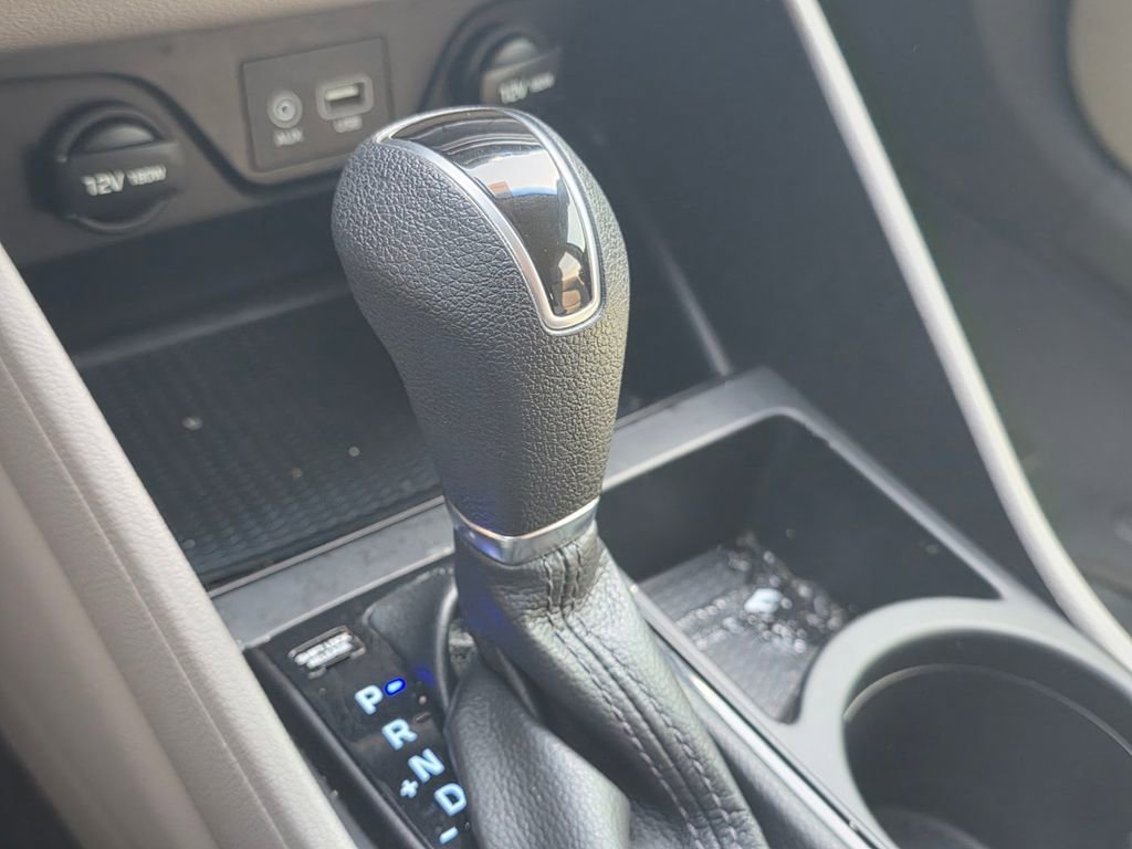 Used 2020 Hyundai Tucson Value w/ Cargo Package image 28