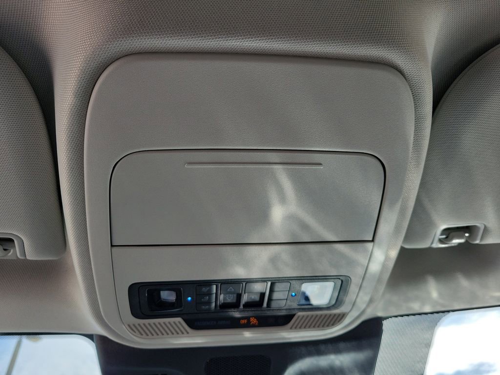 New 2025 Ford Expedition Active image 33