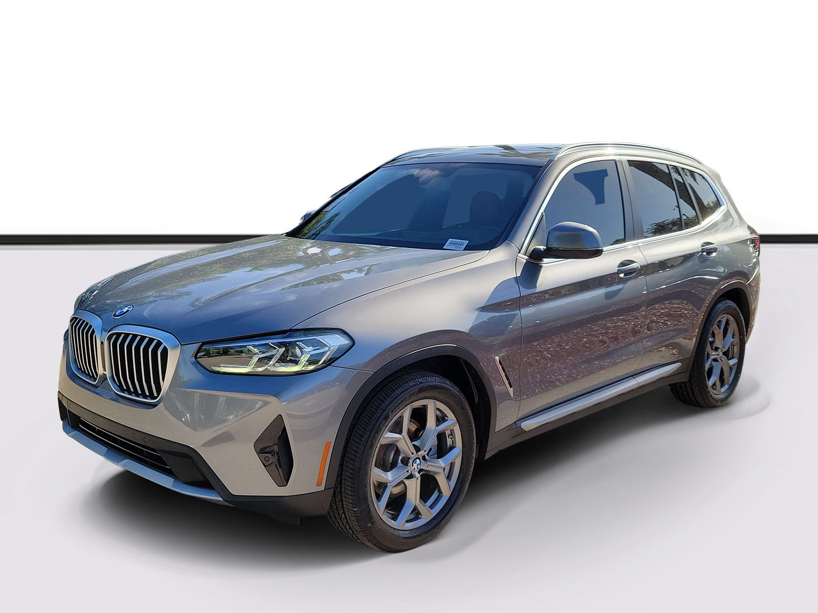 Used 2024 BMW X3 sDrive30i w/ Convenience Package RWD image 2