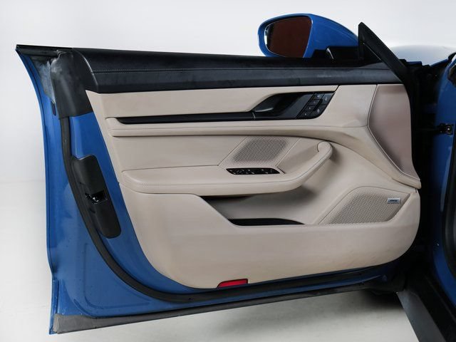 Certified 2023 Porsche Taycan 4S AWD/4WD image 29