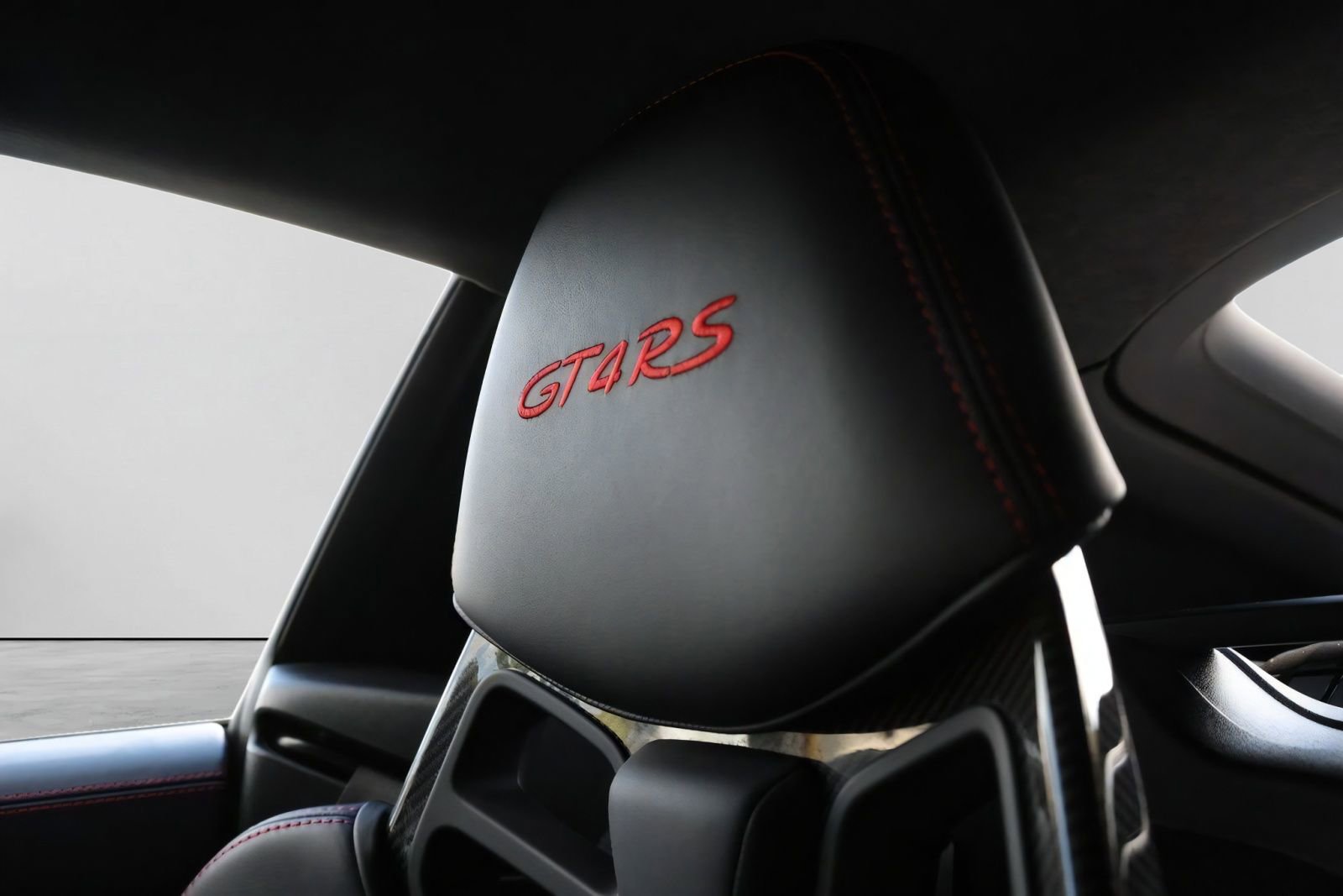 Used 2023 Porsche 718 Cayman GT4 RS RWD image 22