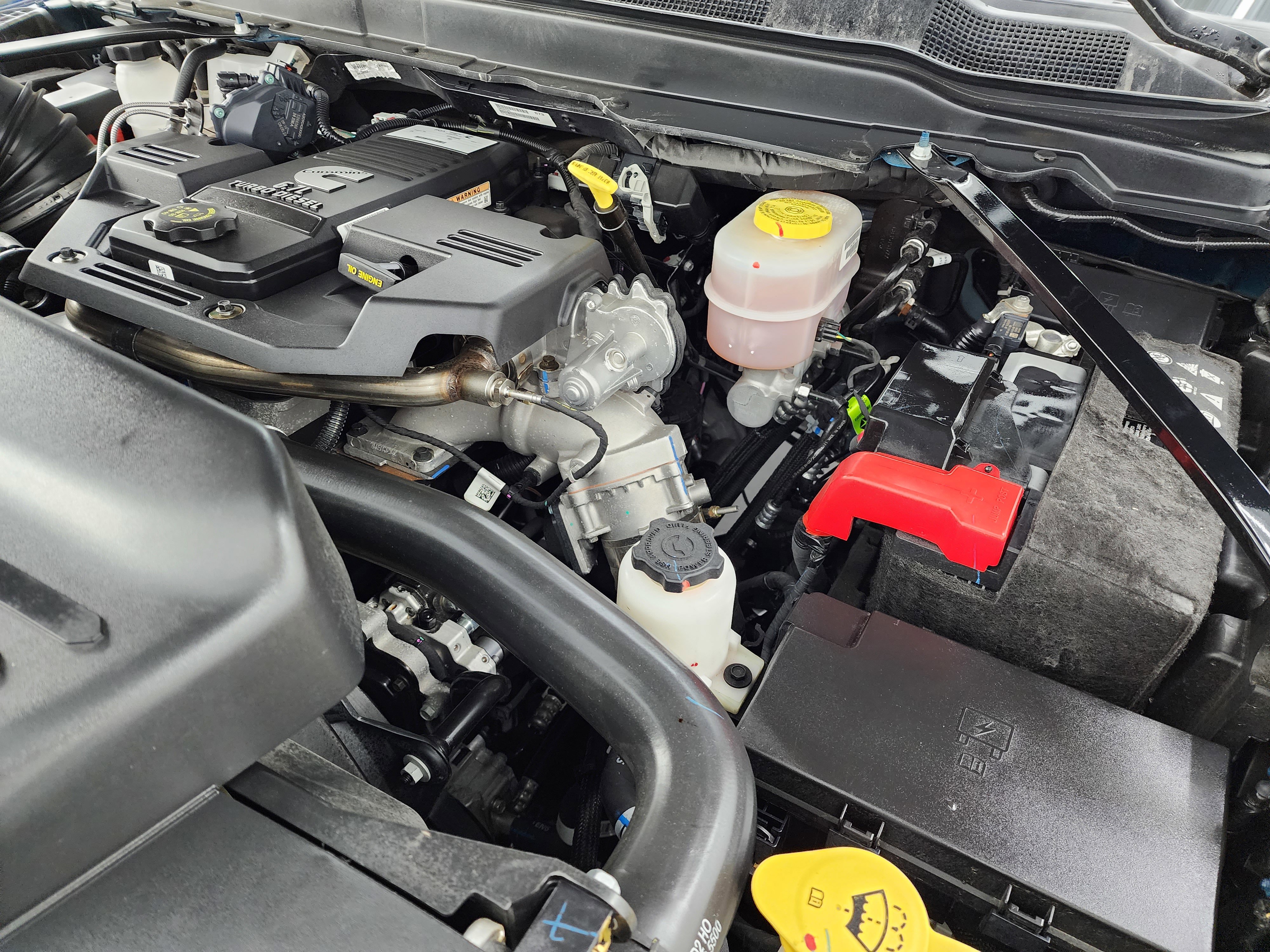 Used 2024 RAM 3500 Big Horn w/ Sport Appearance Package image 18