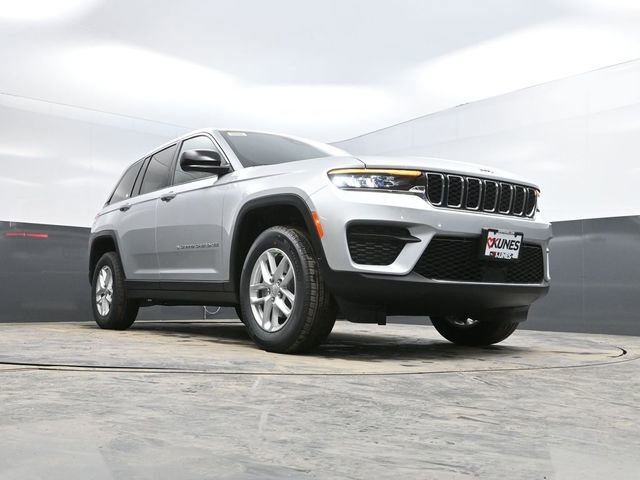 New 2026 Jeep Grand Cherokee Laredo X AWD/4WD image 38