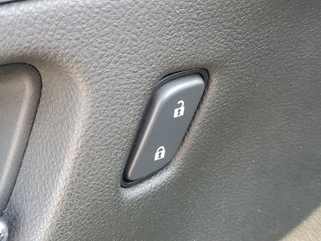 Used 2015 Chevrolet Impala LTZ FWD image 23