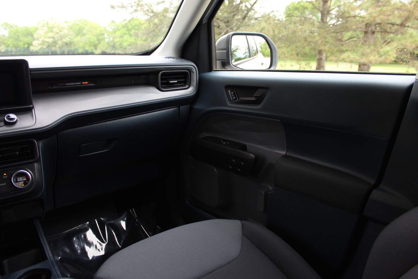 Used 2022 Ford Maverick XL FWD image 12