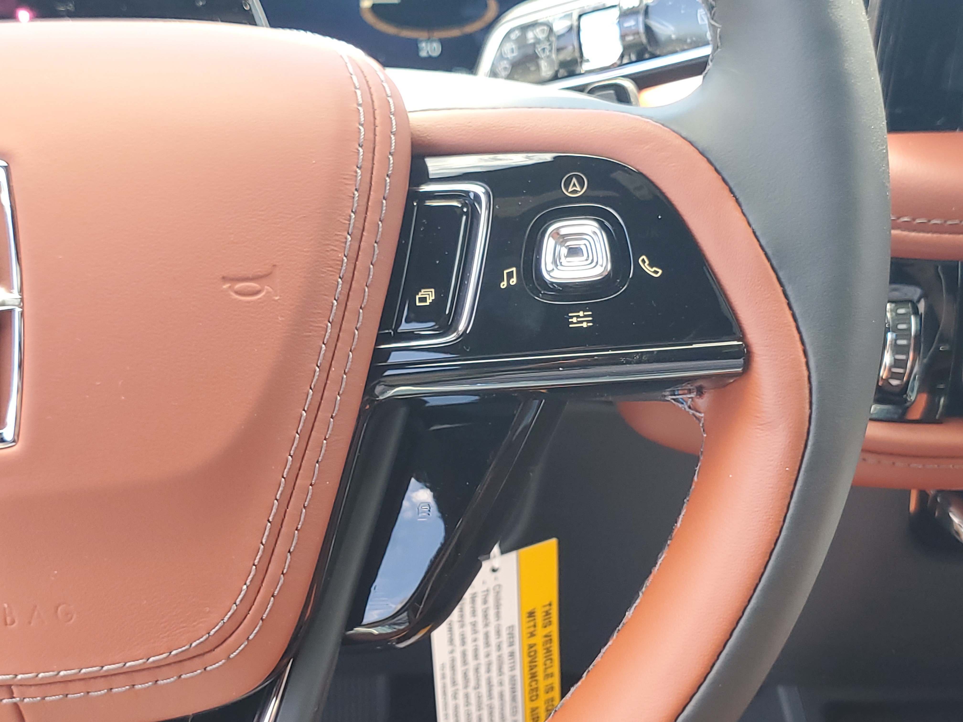 New 2026 Lincoln Aviator Reserve AWD/4WD image 17