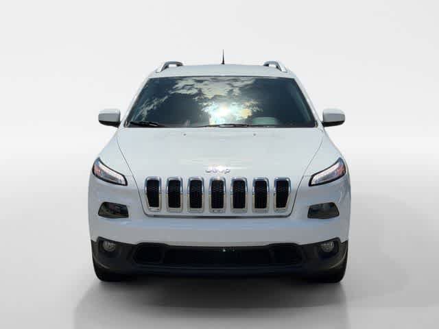 Used 2017 Jeep Cherokee Latitude FWD image 8